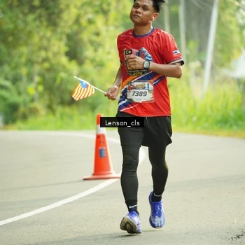 Runner Photo 5963875
