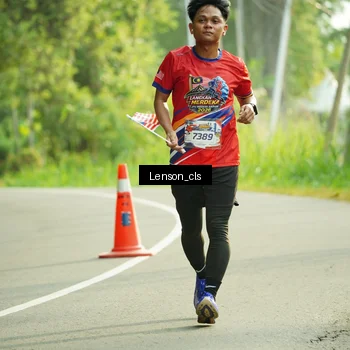 Runner Photo 5963888