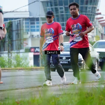 Runner Photo 5963916