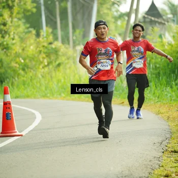 Runner Photo 5963944
