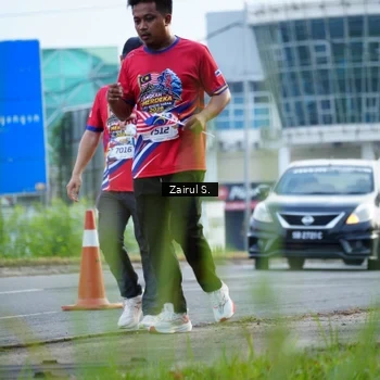 Runner Photo 5963948