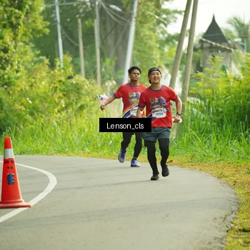 Runner Photo 5963957