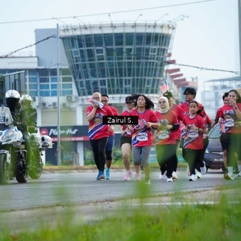Runner Photo 5964026