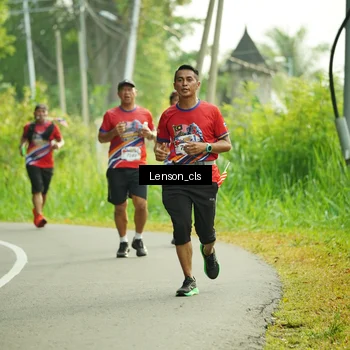 Runner Photo 5964048