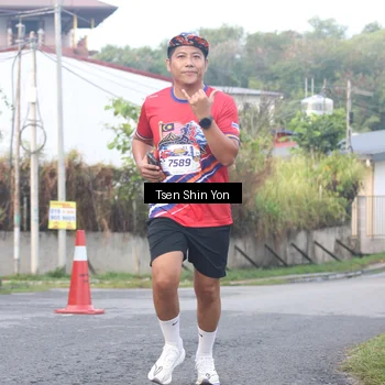 Runner Photo 5964063