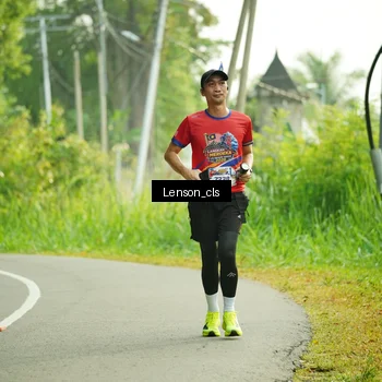Runner Photo 5964101