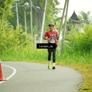 Runner Photo 5964113