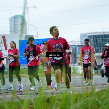 Runner Photo 5964153