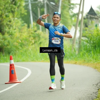 Runner Photo 5964223