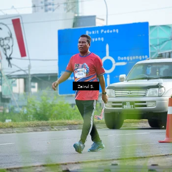 Runner Photo 5964351