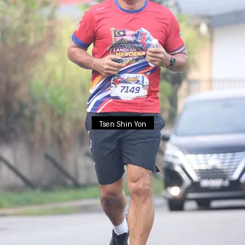 Runner Photo 5964377