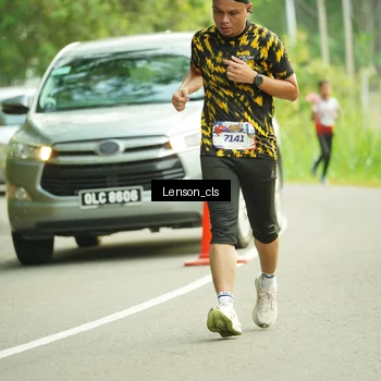 Runner Photo 5964452