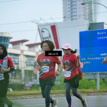 Runner Photo 5964575