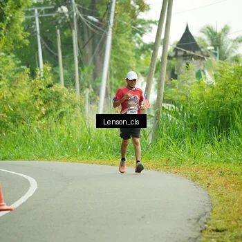 Runner Photo 5964891