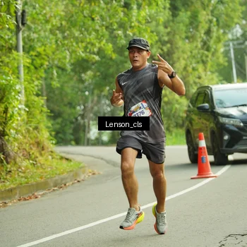 Runner Photo 5965085