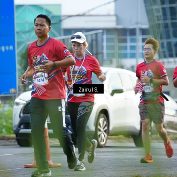 Runner Photo 5965243