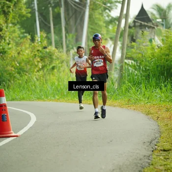 Runner Photo 5965244