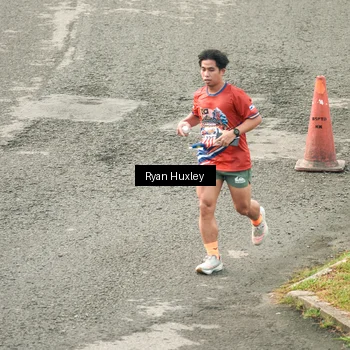 Runner Photo 5965335