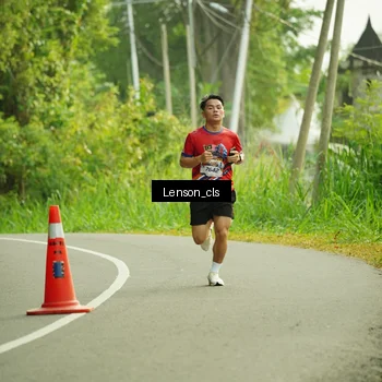 Runner Photo 5965346