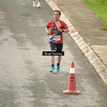Runner Photo 5965575