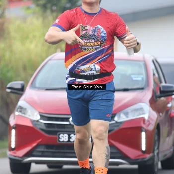 Runner Photo 5965590