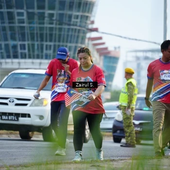 Runner Photo 5965596