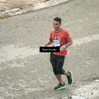 Runner Photo 5965942