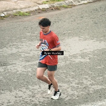 Runner Photo 5966025