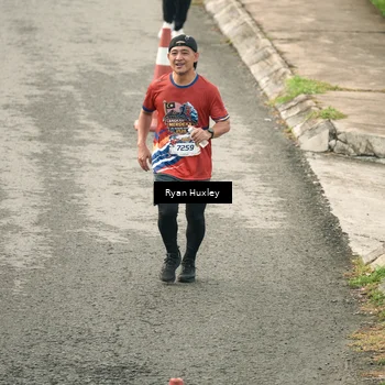 Runner Photo 5966035