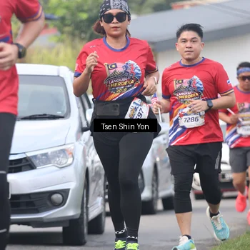 Runner Photo 5966045