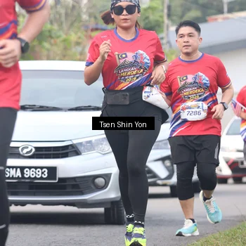 Runner Photo 5966069