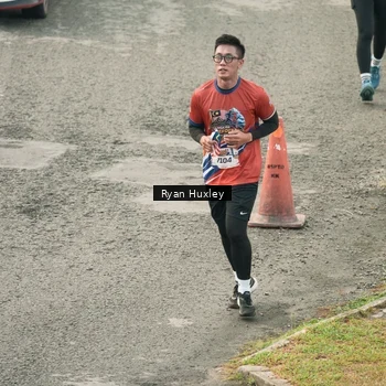 Runner Photo 5966129