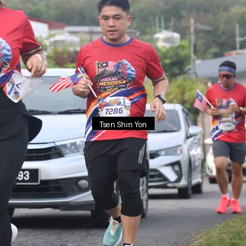 Runner Photo 5966190