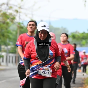 Runner Photo 5966218