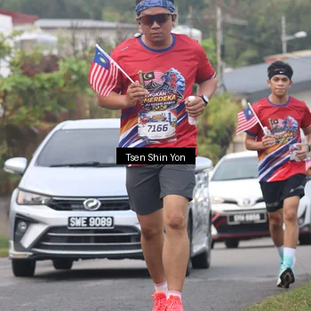 Runner Photo 5966223