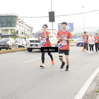 Runner Photo 5966396
