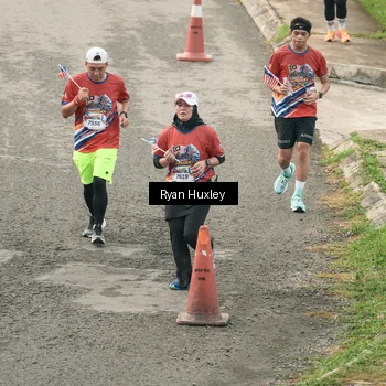 Runner Photo 5966464