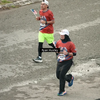 Runner Photo 5966474