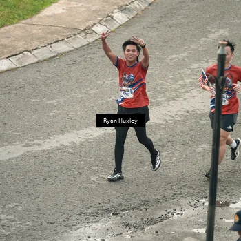 Runner Photo 5966525
