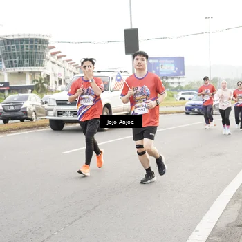 Runner Photo 5966562