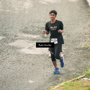 Runner Photo 5966624
