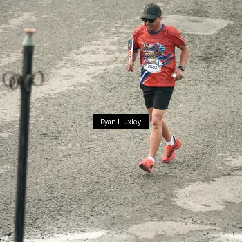 Runner Photo 5966721