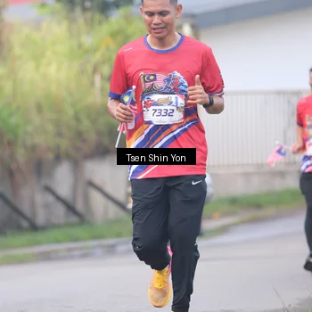 Runner Photo 5967437