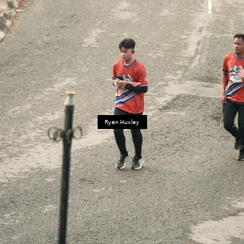 Runner Photo 5967456