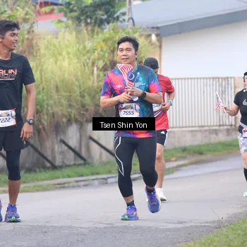 Runner Photo 5967564
