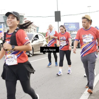 Runner Photo 5967565