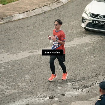 Runner Photo 5967732