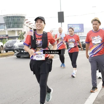 Runner Photo 5967874