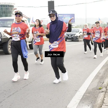 Runner Photo 5968101