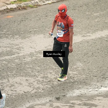 Runner Photo 5968105